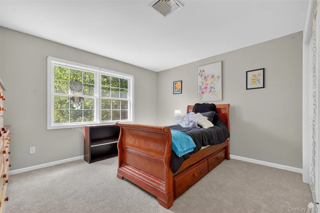 Photo of 83 Heritage Lane