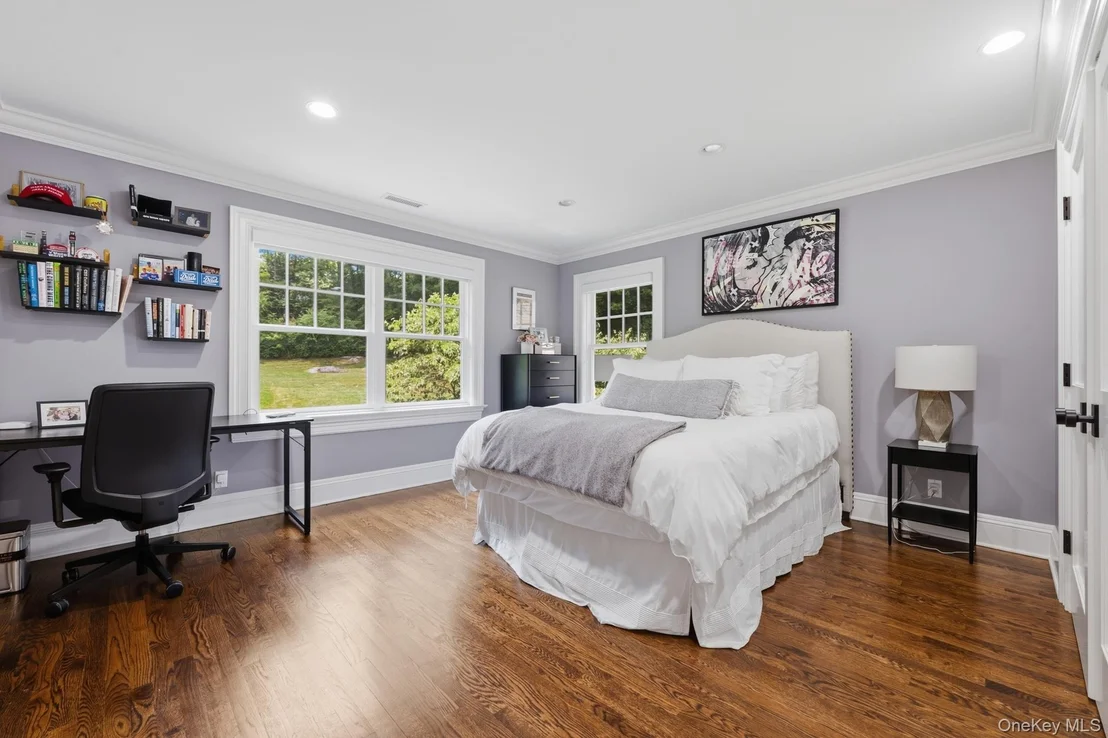 Photo of 11 Long Pond Road