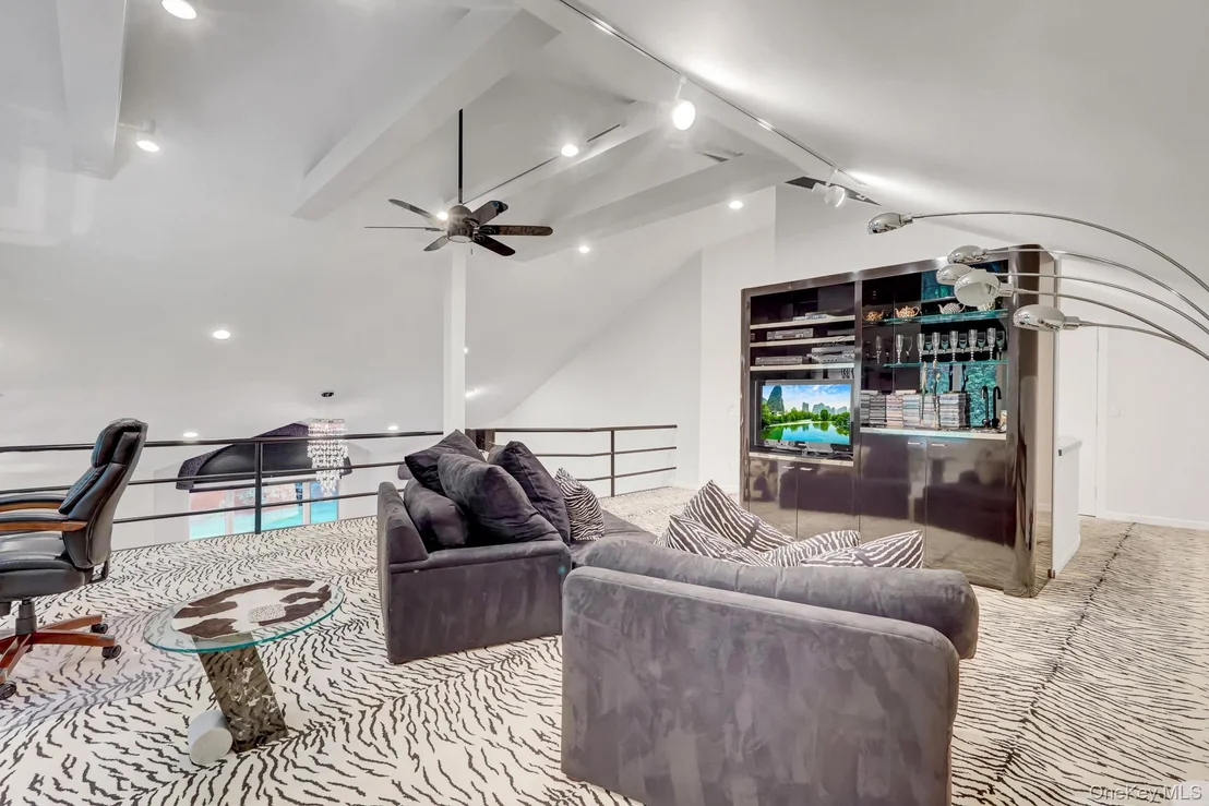 Photo of 9 Plume Grass Way
