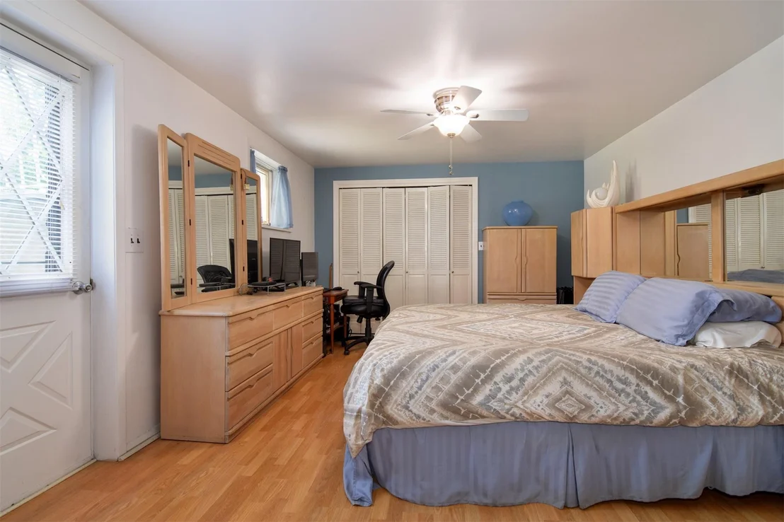Photo of 164 Roundhill Drive