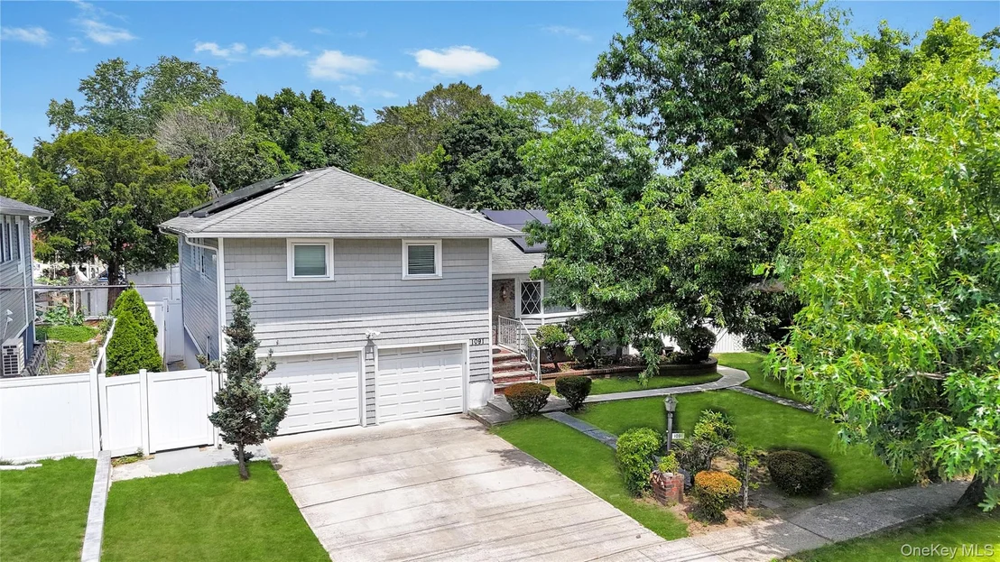 Photo of 1091 Cramer Court