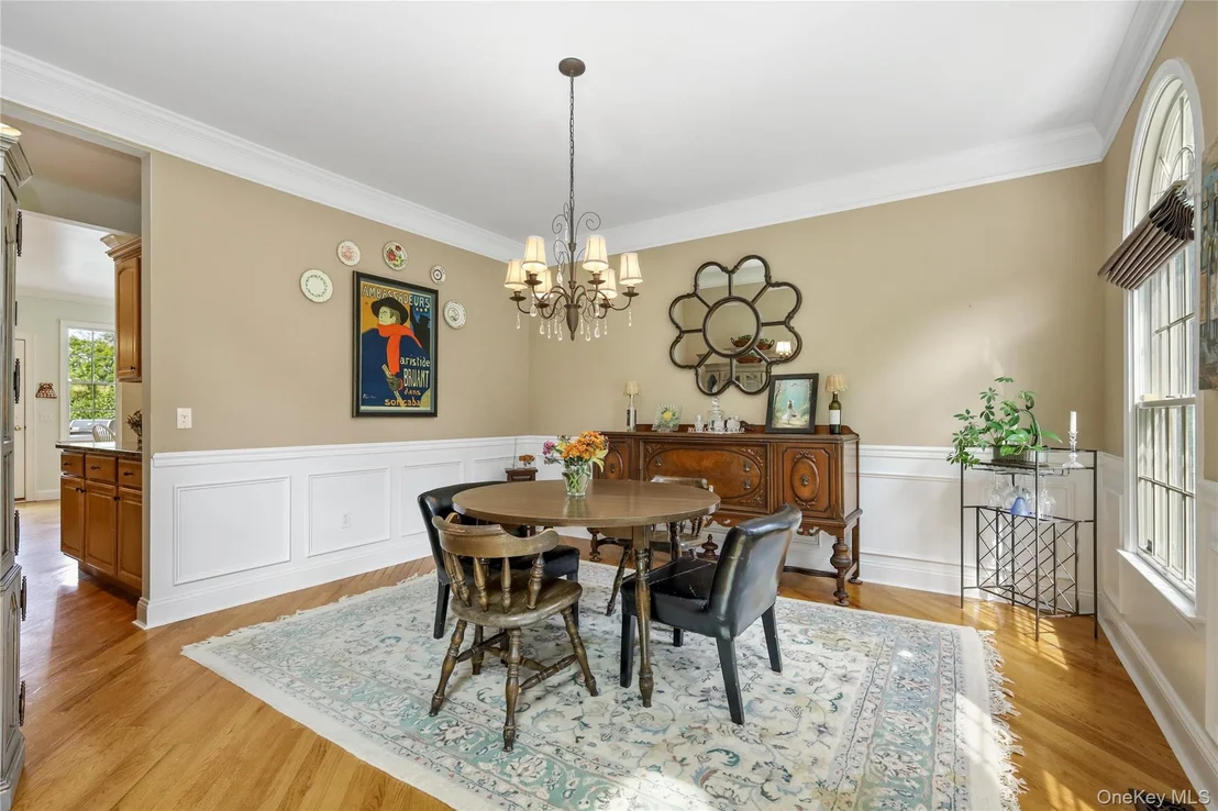 Photo of 20 Parkview Circle