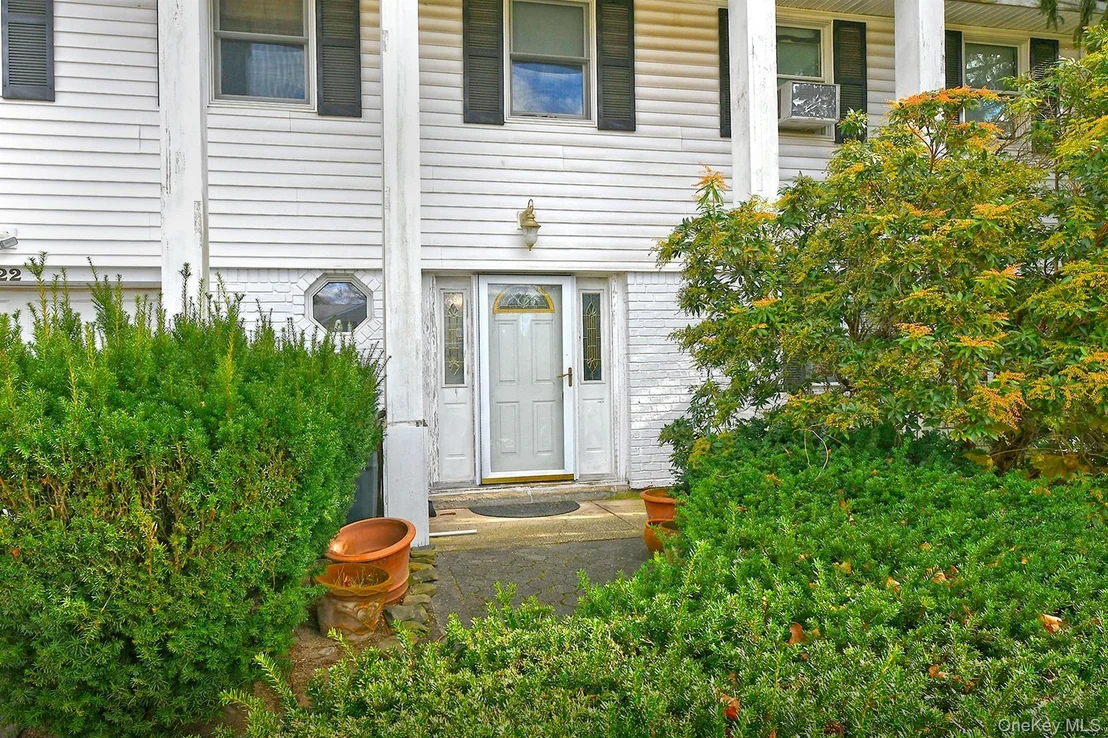 Photo of 22 Suttonwood Drive