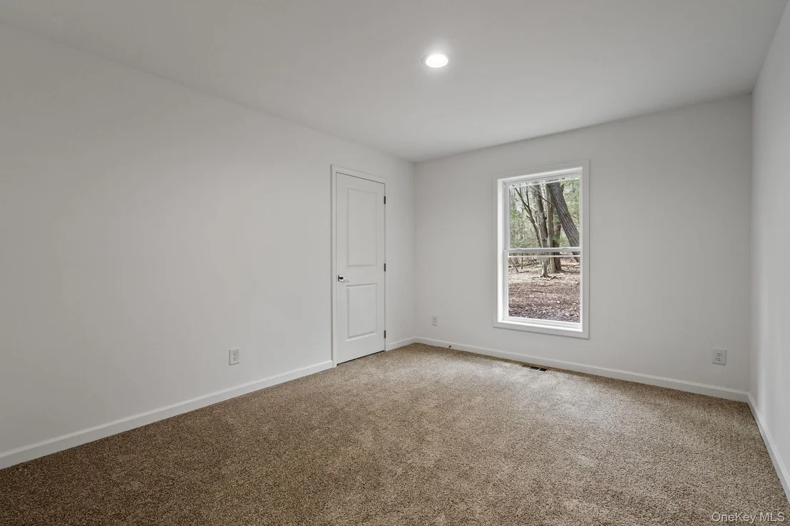 Photo of 45 Pinehurst Drive W