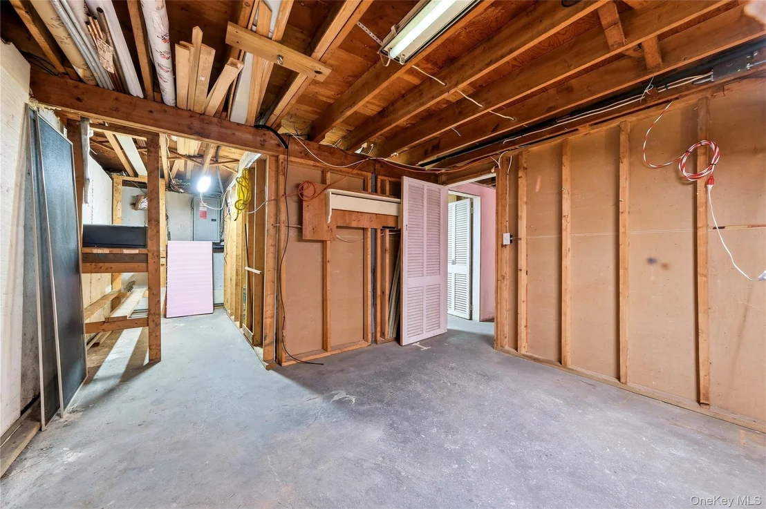 Photo of 32 Edgewood Street