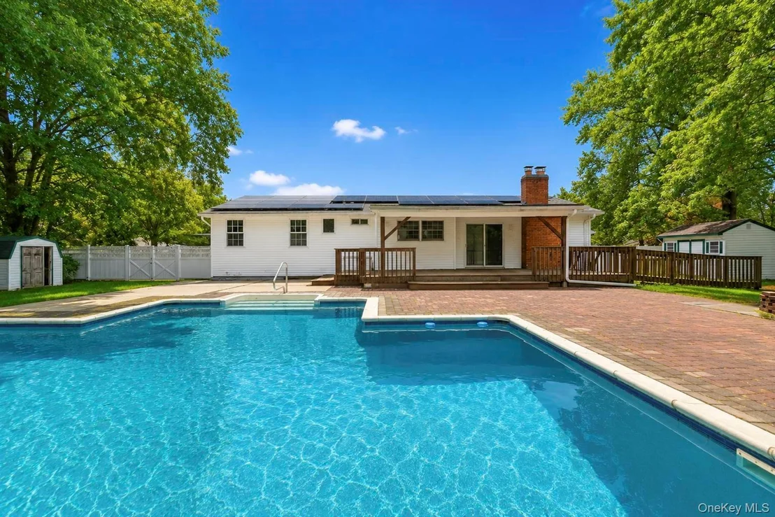 Photo of 10 Aron Drive