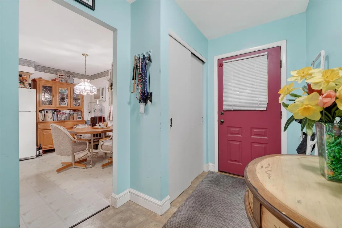 Photo of 114 Halgren Crescent