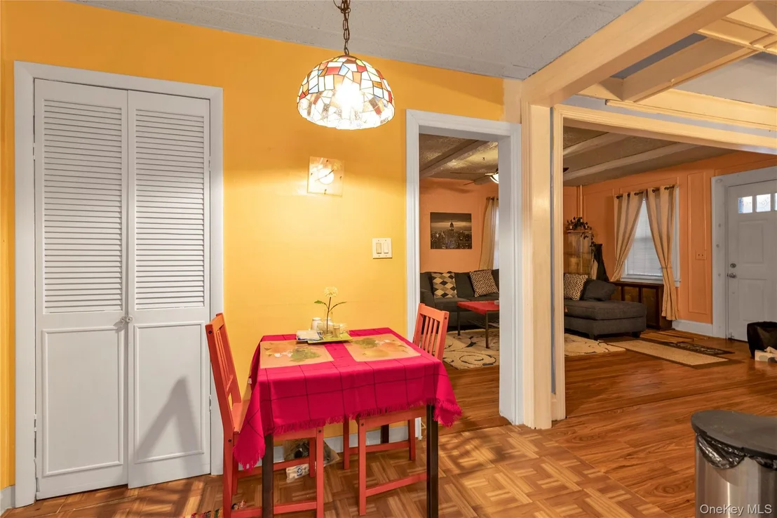 Photo of 69 Forest Avenue