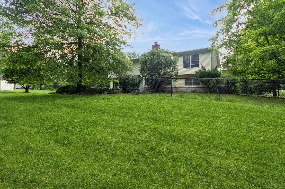 Photo of 2 Demarest Road
