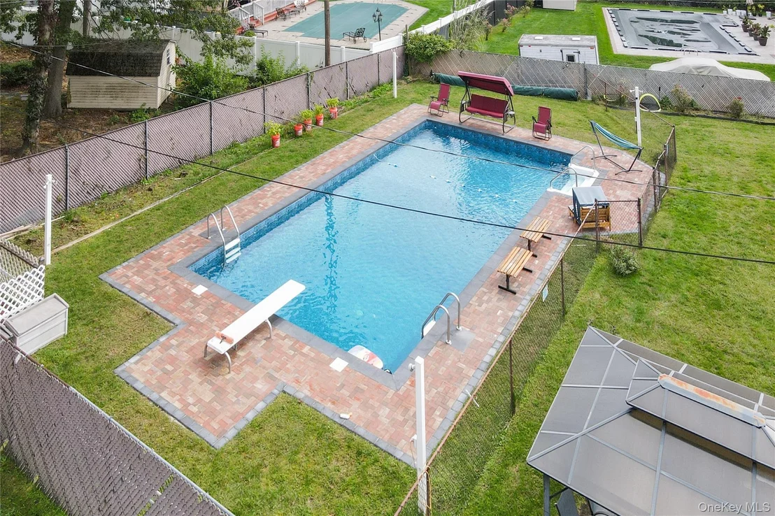 Photo of 5 Canterbury Drive