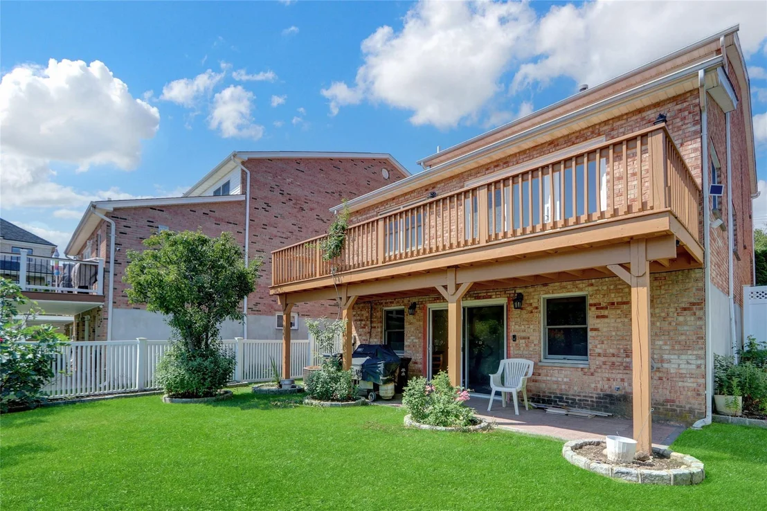 Photo of 3-27 Cresthaven Lane