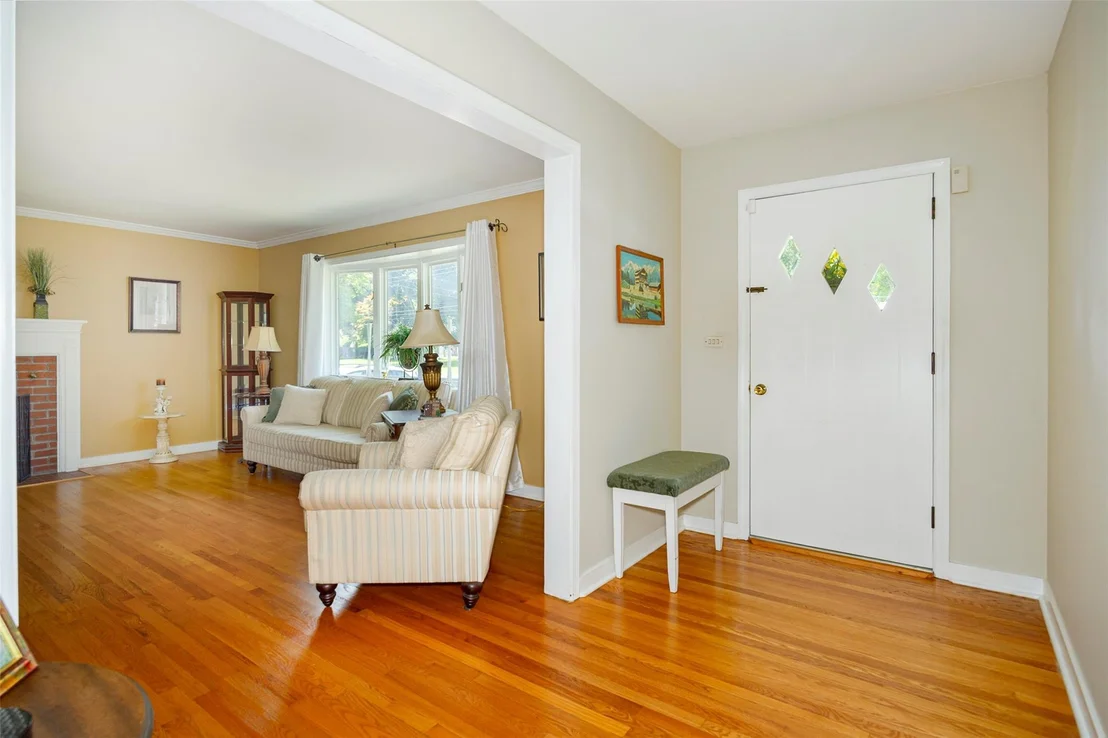 Photo of 18 Lorraine Boulevard