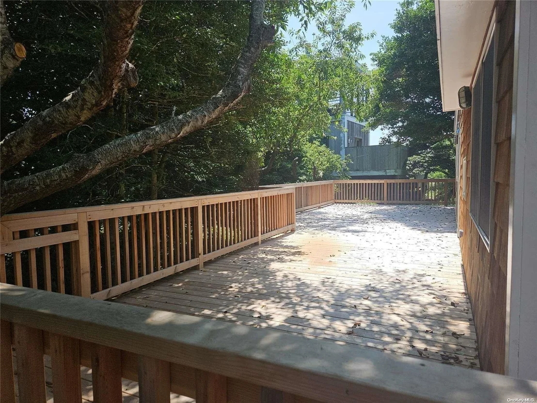 Photo of 341 Shell Walk