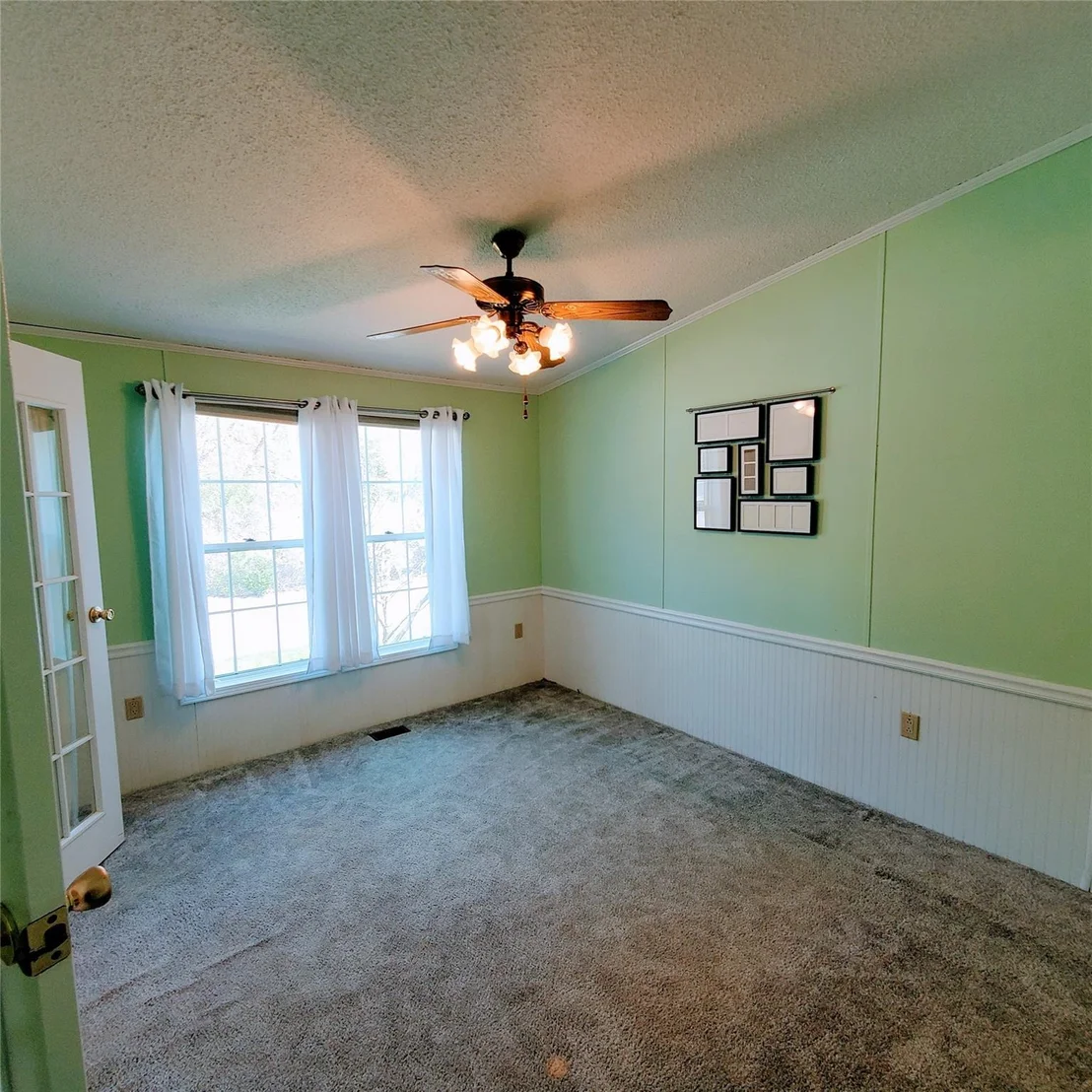 Photo of 70 Kens Way