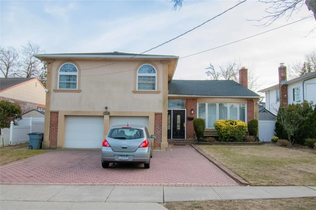 Photo of 752 Bonnie Drive