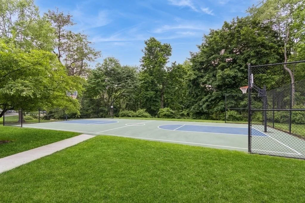 Photo of 175 Horseshoe Circle