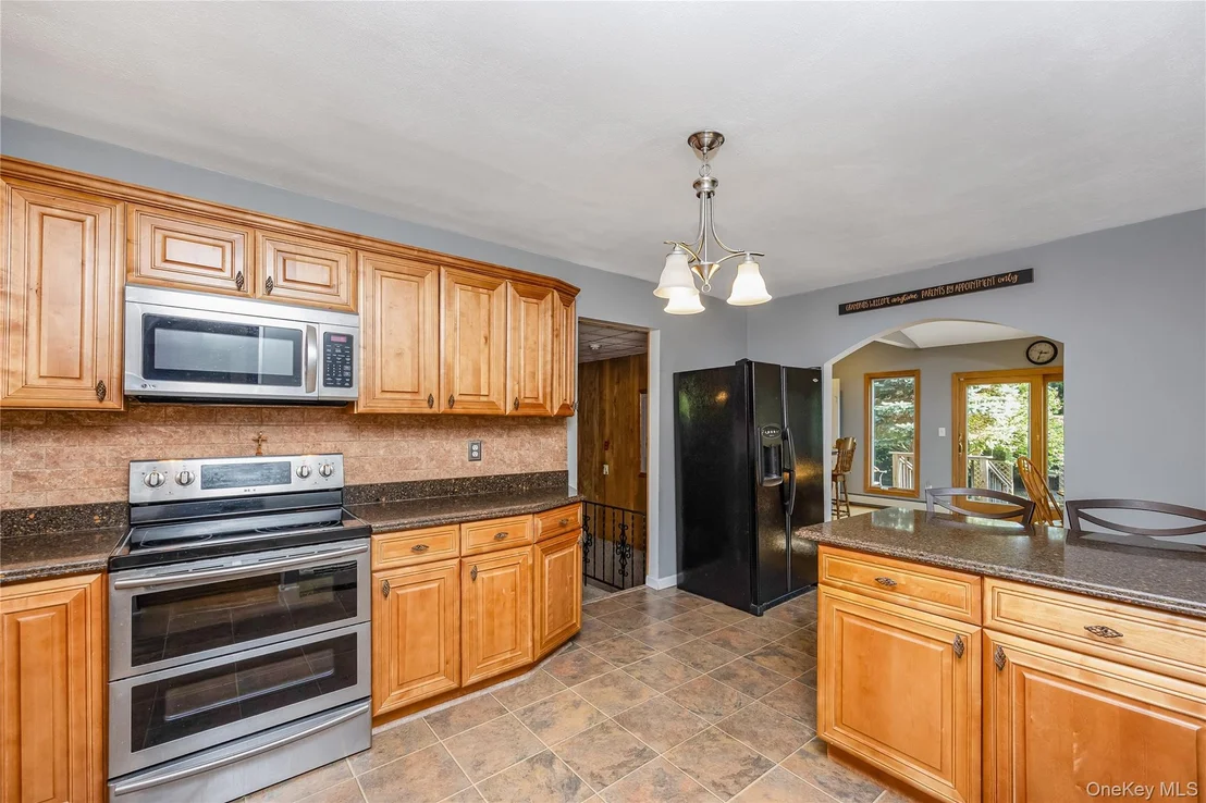 Photo of 1340 Spur Drive S