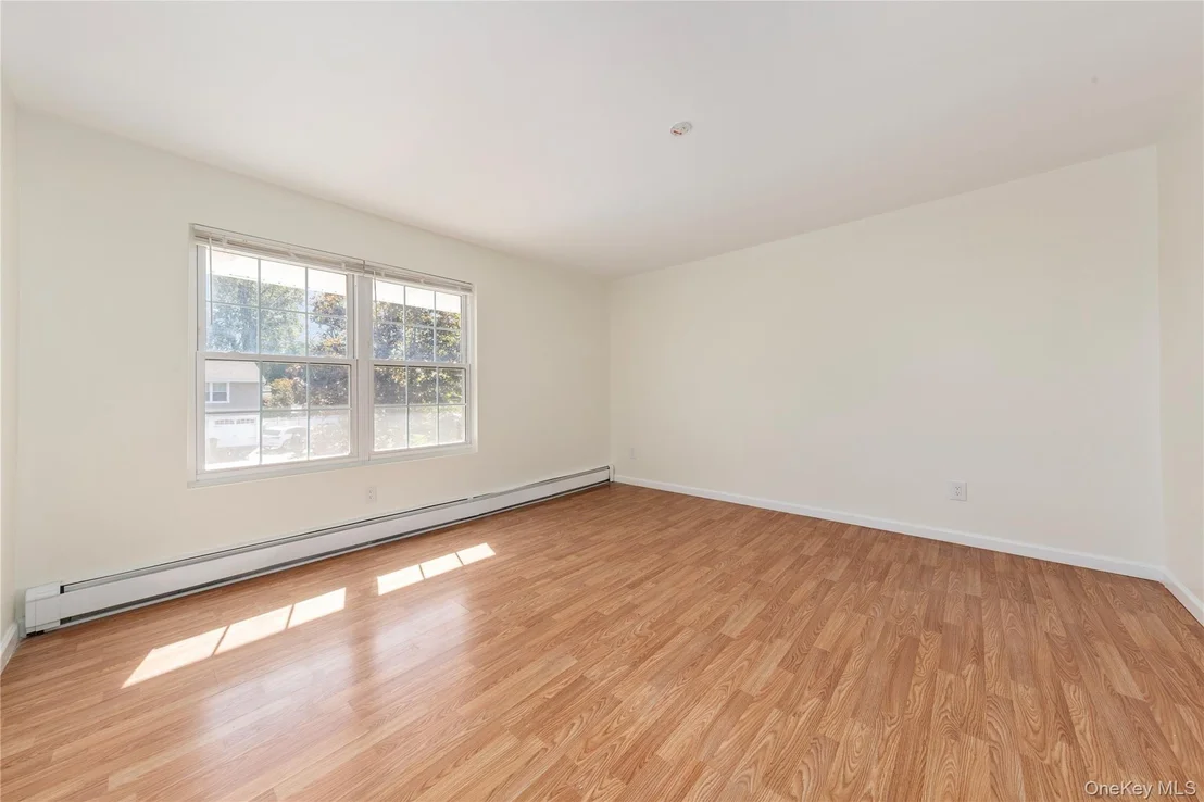 Photo of 44 Apple Tree Drive
