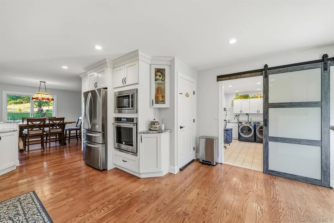 Photo of 12 Whitefield Avenue