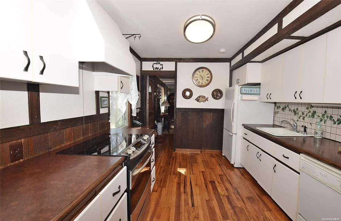 Photo of 197 Division Avenue