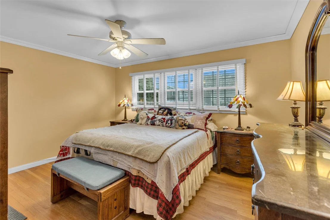 Photo of 63 Bayview Avenue