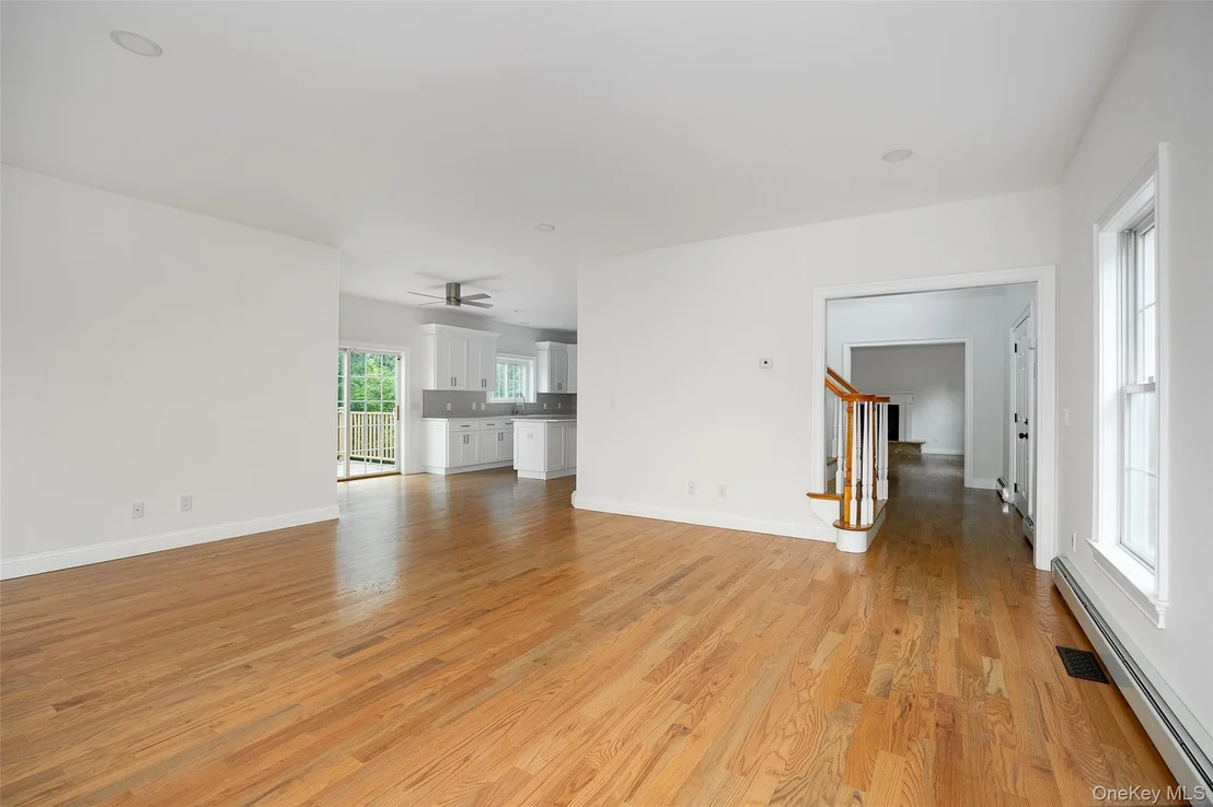 Photo of 7 Fox Run