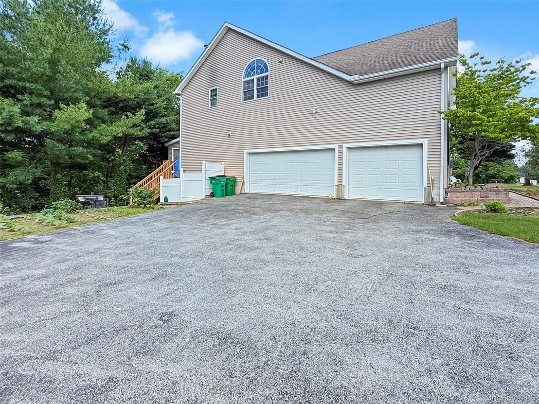 Photo of 43 Regency Drive