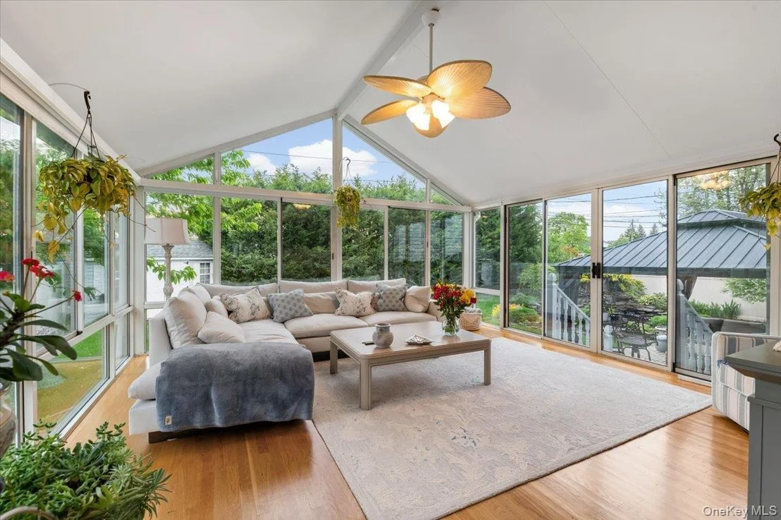 Photo of 10 Peter Road
