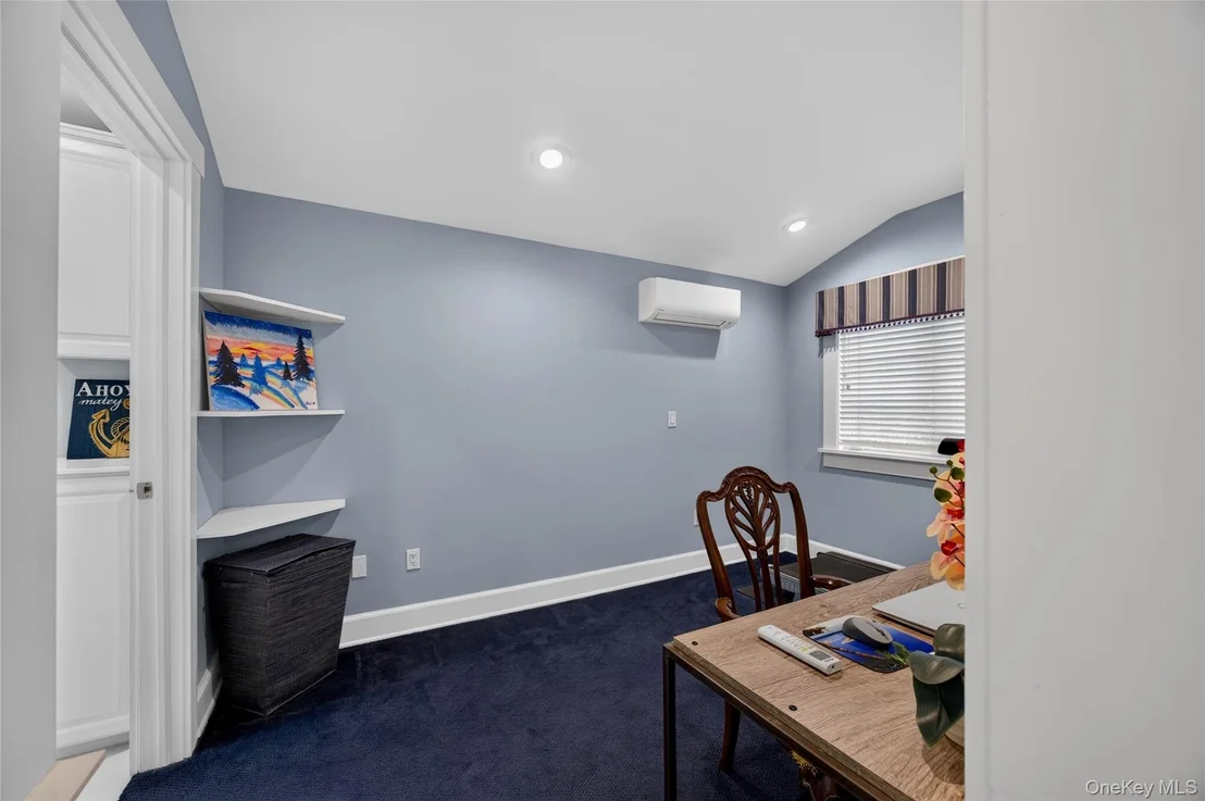 Photo of 26 Brookside Circle