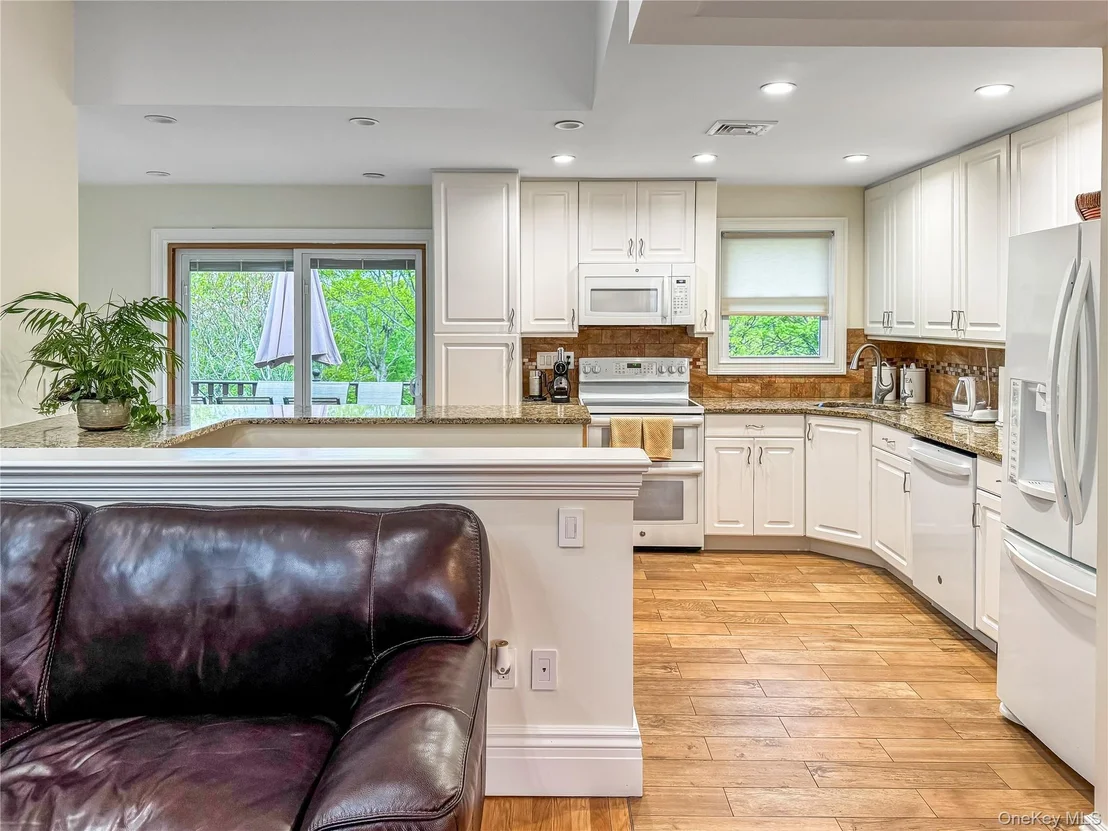Photo of 153 Kentview Drive