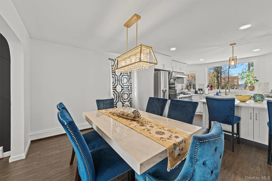 Photo of 21 Pershing Avenue