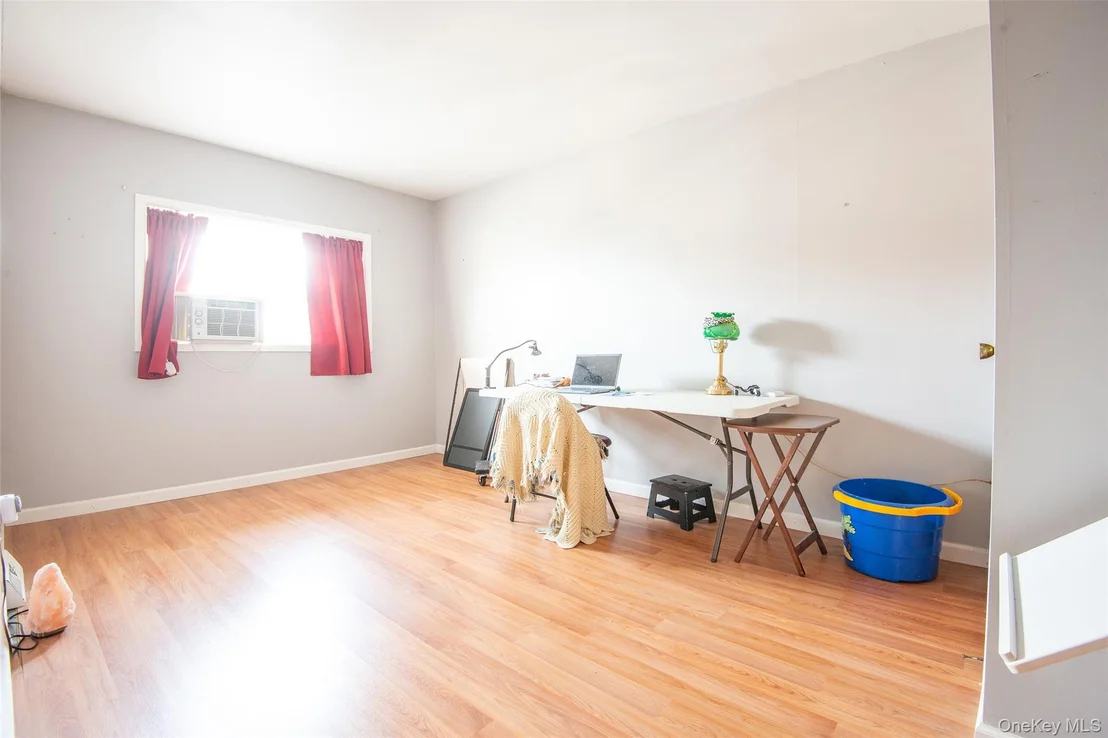 Photo of 1423 Shore Drive