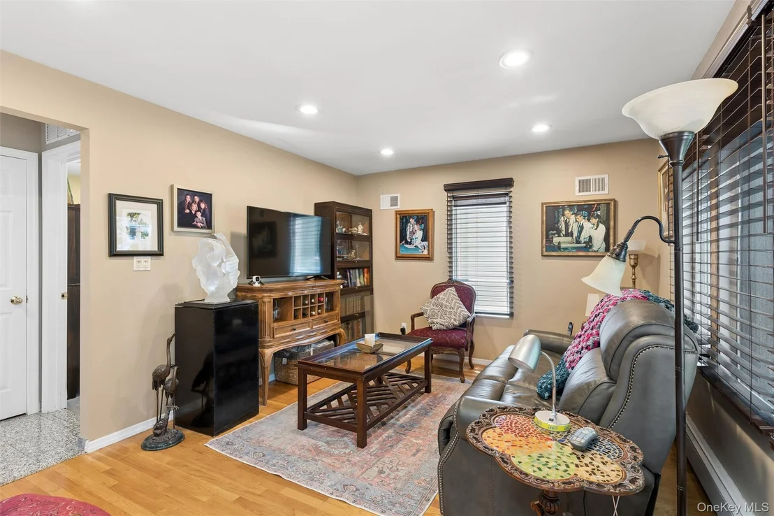 Photo of 22 Briarcliff Drive