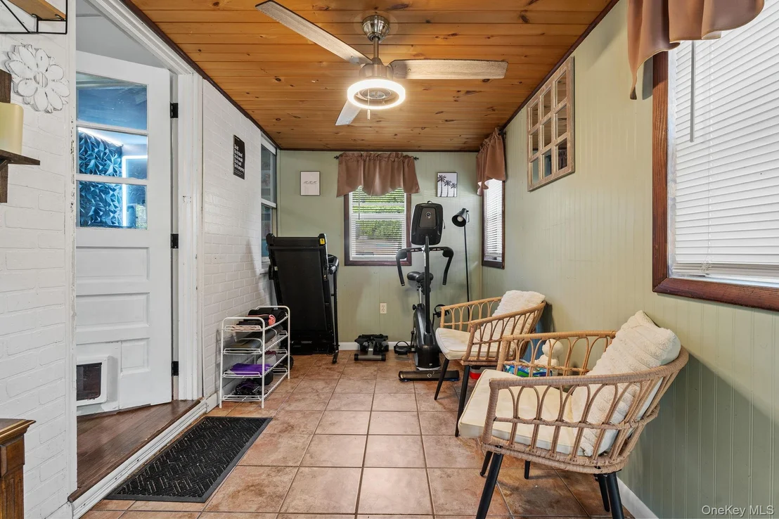 Photo of 54 Boulevard