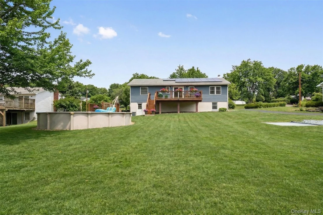 Photo of 101 Edgehill Drive