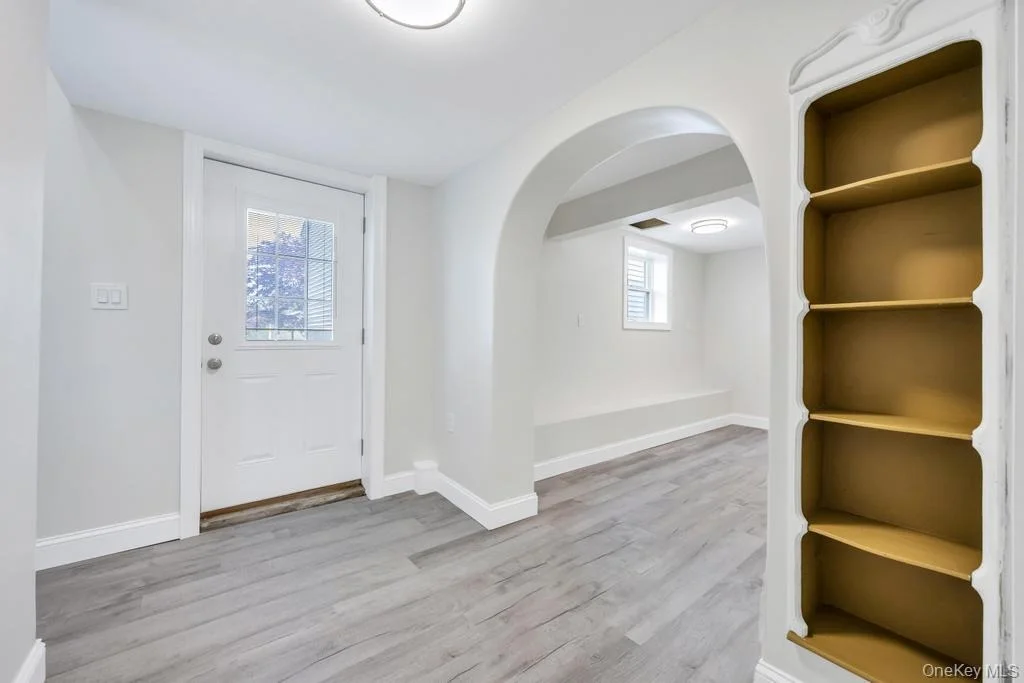 Photo of 18 Islip Drive