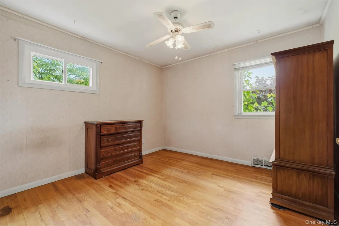 Photo of 4 Broadview Road