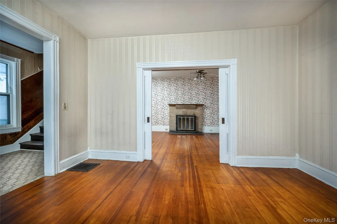 Photo of 39 Hamilton Avenue
