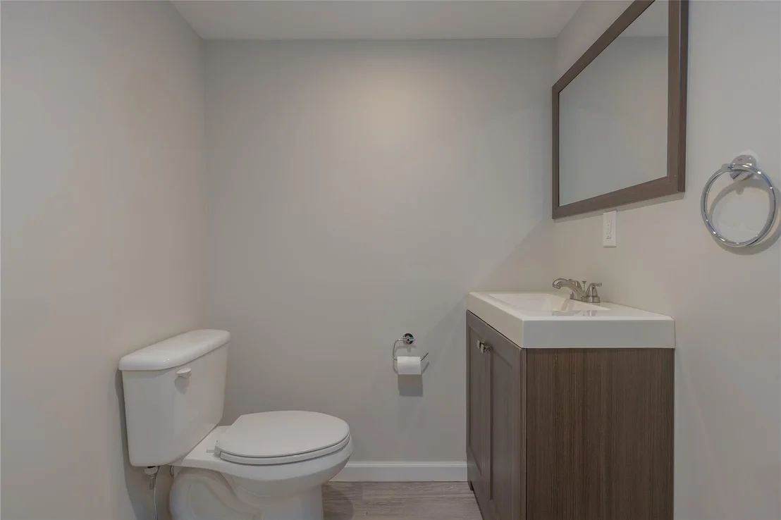 Photo of 6 Hubbard Circle