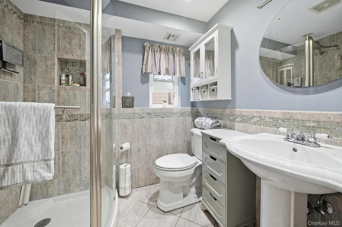 Photo of 5 Delaware Avenue