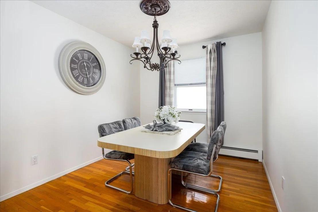 Photo of 192 Doris Avenue