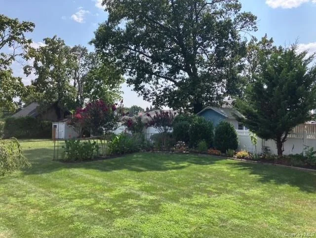 Photo of 46 Monell Avenue
