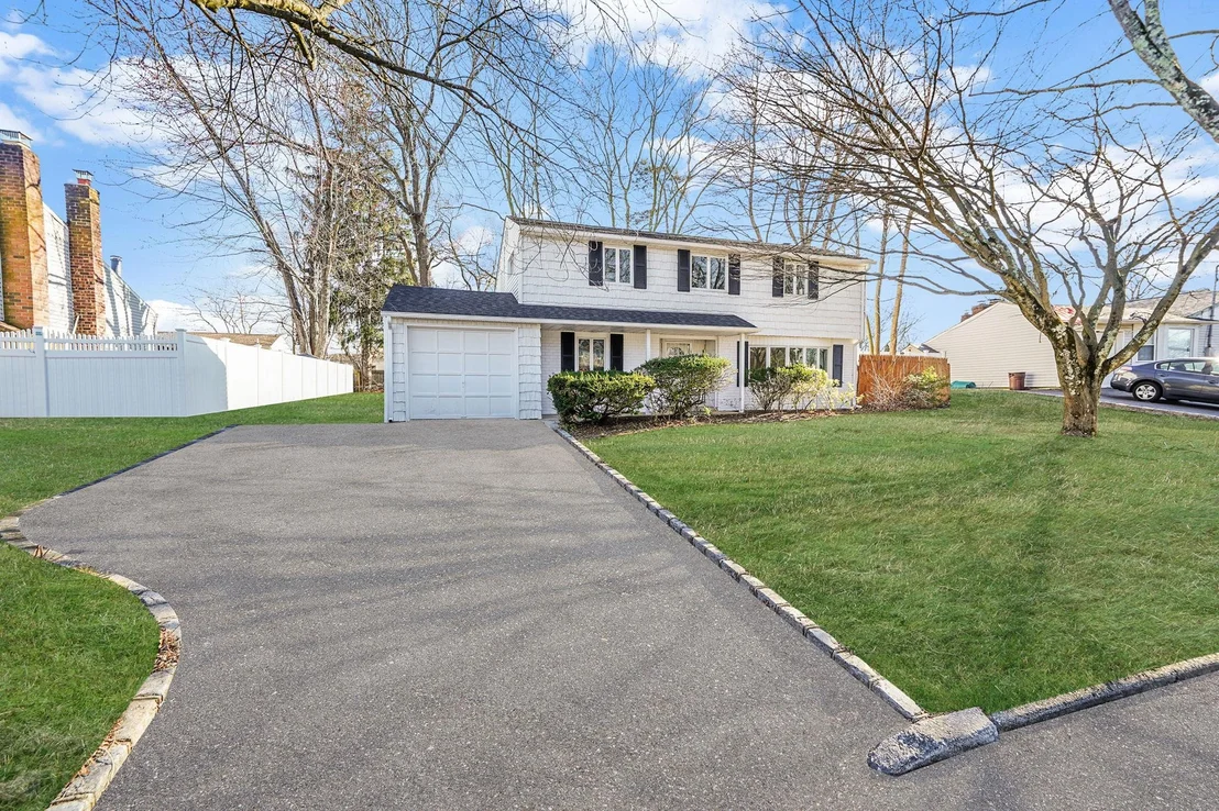 Photo of 46 Grand Haven Drive