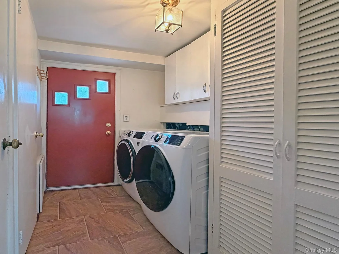 Photo of 51 Eileen Avenue