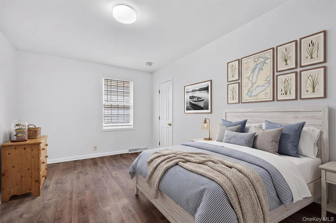 Photo of 21 Lakeview Drive