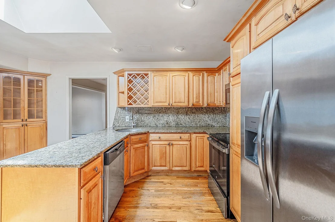 Photo of 61 Ledgewood Drive