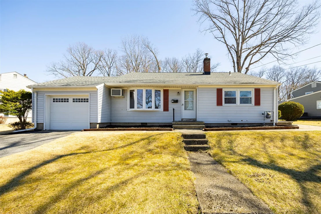 Photo of 32 Liss Road