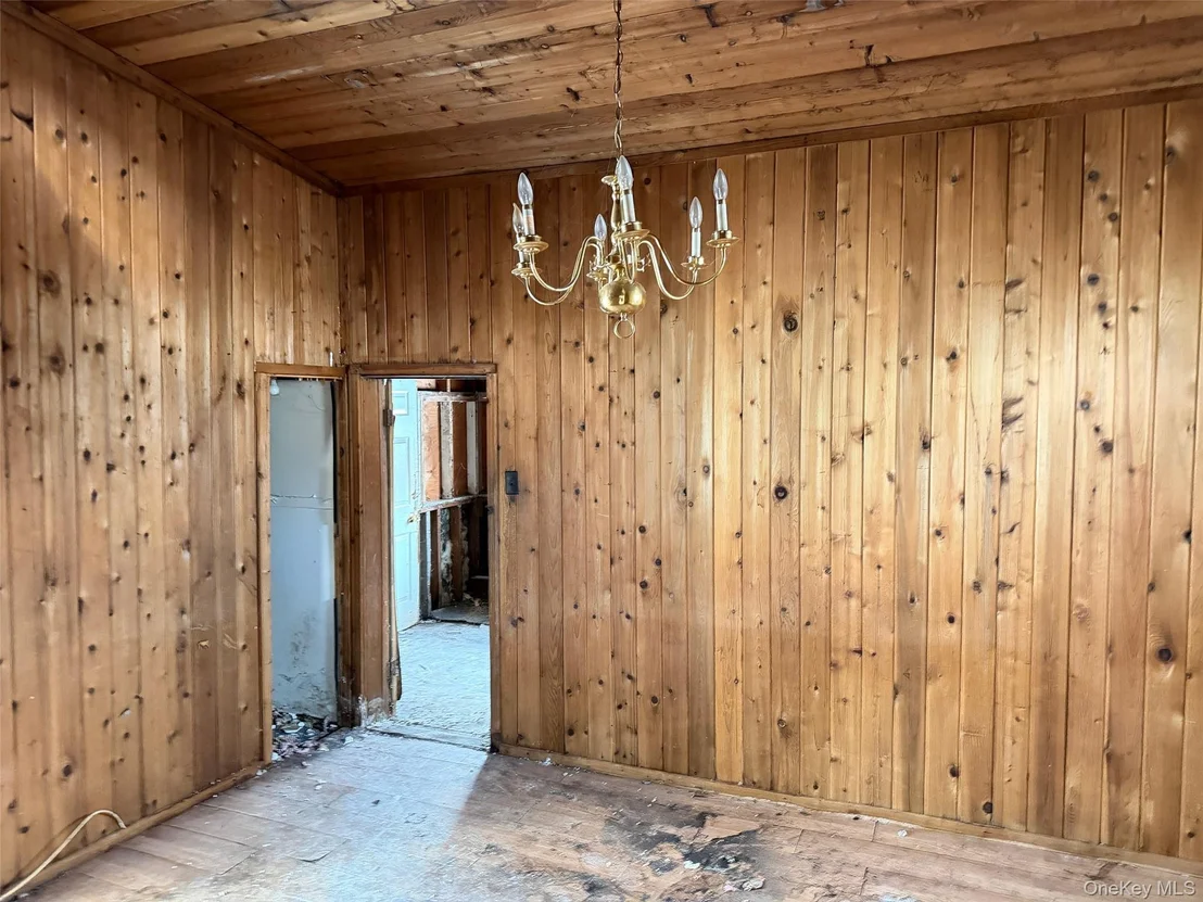 Photo of 184 Bayview Drive