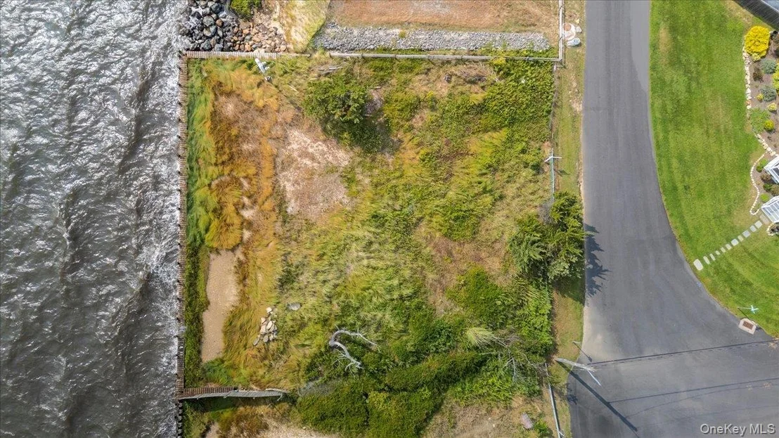 Photo of 20 S Breeze Drive