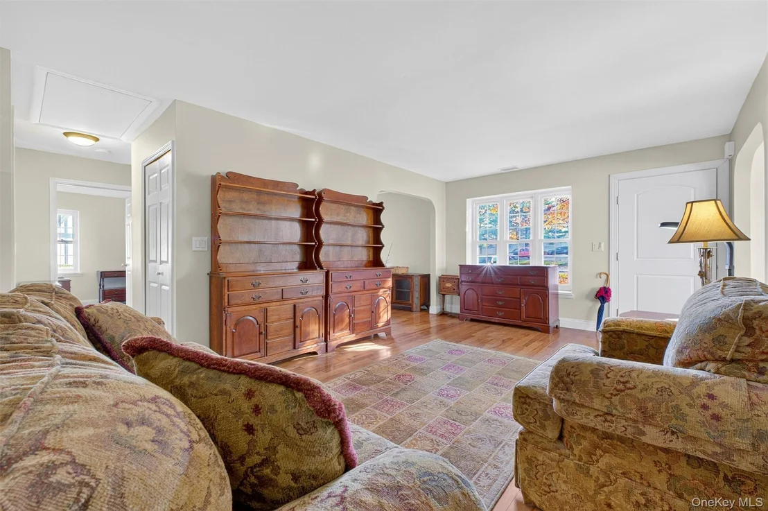 Photo of 48 Sunny Brook Circle